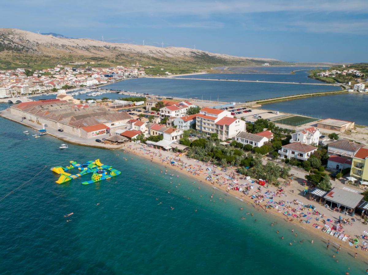 Apartments Galeb Pag - Beach Pag Town Eksteriør billede